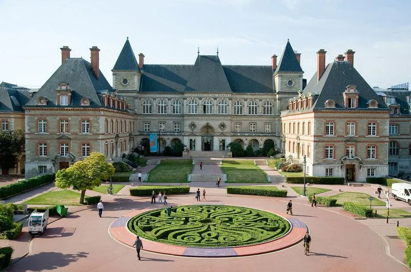 Study at Schiller International University - Apply Now