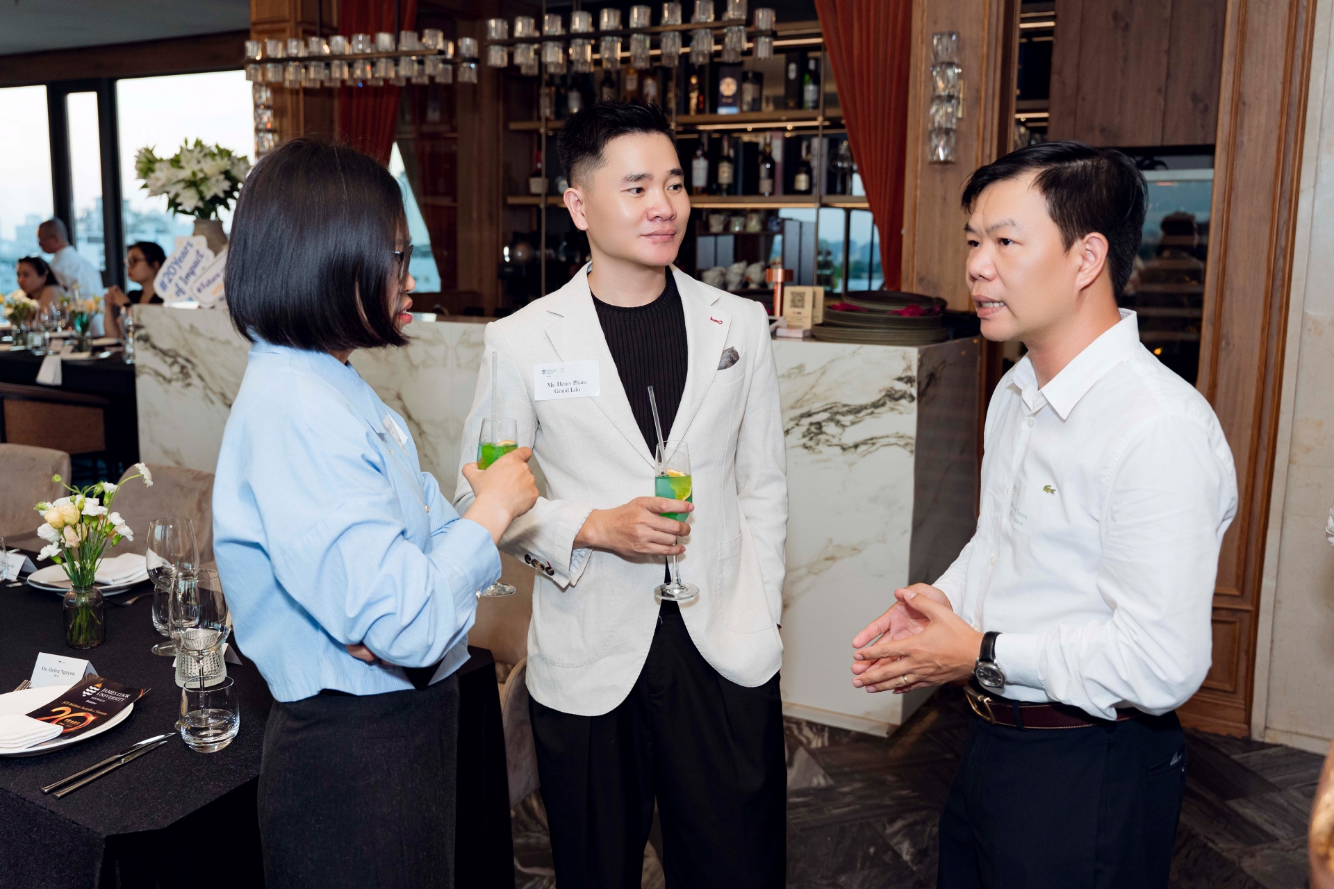 JAMES COOK UNIVERSITY BRISBANE KỶ NIỆM 20 NĂM HỢP TÁC GIÁO DỤC QUỐC TẾ GIỮA ÚC VÀ VIỆT NAM