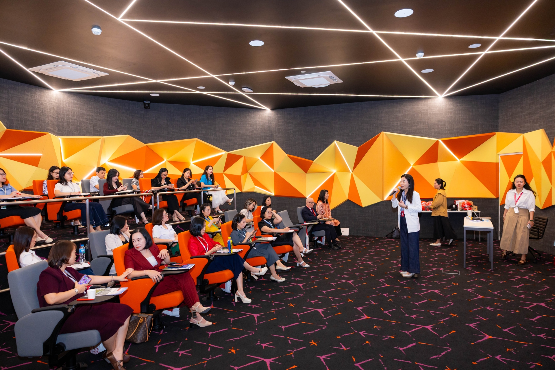GRAND EDU THAM DỰ BUV AGENT WORKSHOP 2026 – CẬP NHẬT XU HƯỚNG GIÁO DỤC QUỐC TẾ & CHÍNH SÁCH TUYỂN SINH MỚI NHẤT TỪ BUV