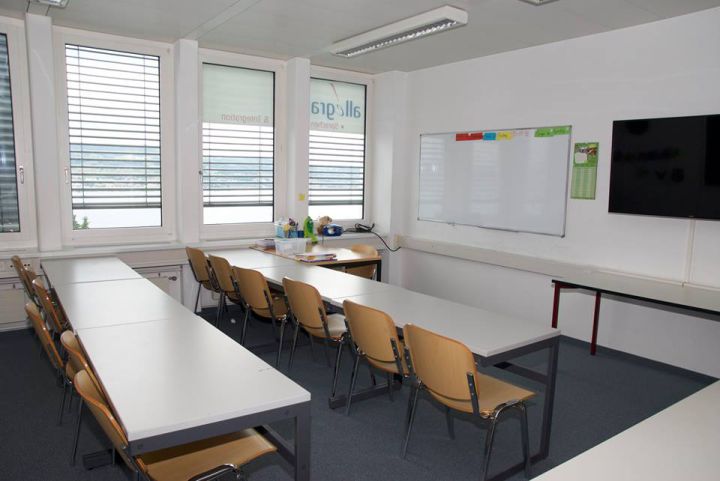 THÔNG BÁO QUAN TRỌNG VỀ TUYÊN BỐ CỦA CHÍNH PHỦ MỸ LIÊN QUAN ĐẾN CÁC CHƯƠNG TRÌNH TRUNG HỌC MỸ