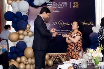 JAMES COOK UNIVERSITY BRISBANE KỶ NIỆM 20 NĂM HỢP TÁC GIÁO DỤC QUỐC TẾ GIỮA ÚC VÀ VIỆT NAM